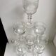 Ensemble de 8 verres à pied en verre moulé années 30 début XXème