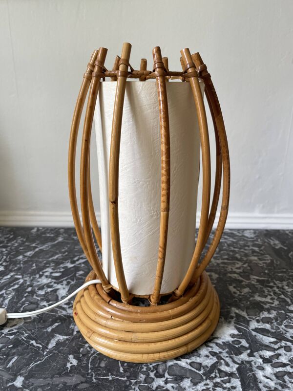 Lampe en rotin et bambou de Louis Sognot 1960