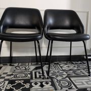 Pair of vintage 1970s armchairs/chairs in Italian Saarinen style.