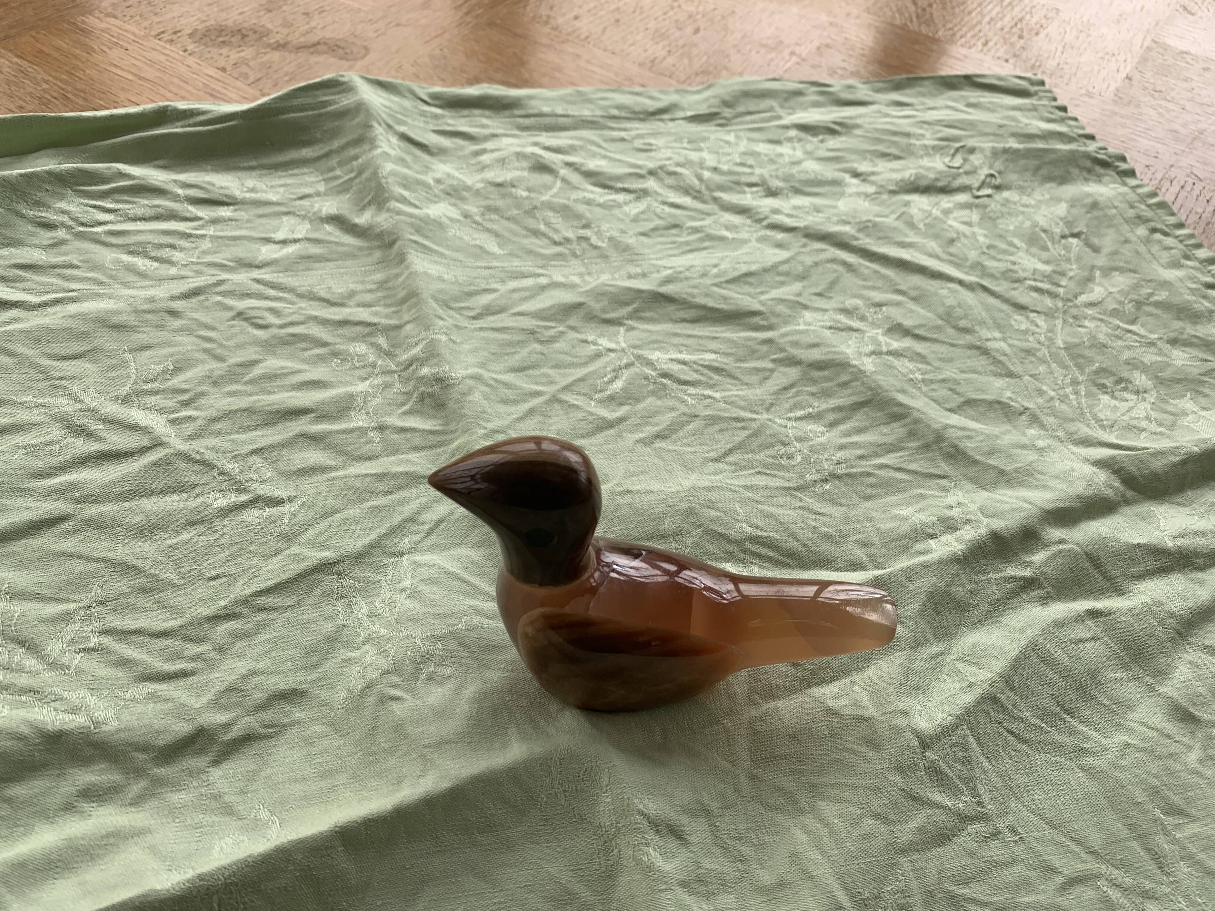 Bird paper press in onyx collector's stone