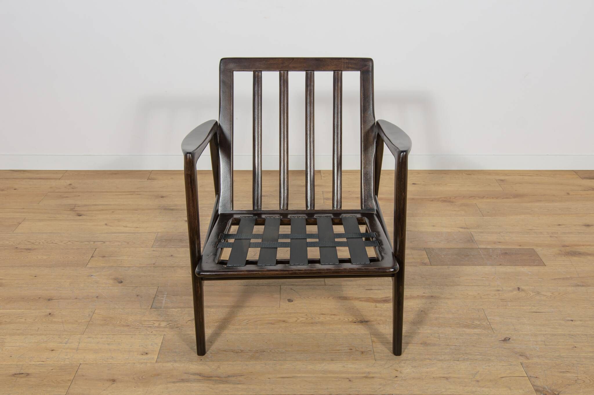 Model 300-139 Mid Century Modern Armchairs from Swarzędz Factory, Poland.