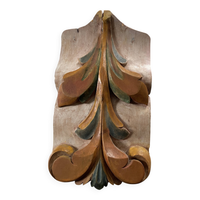 Panneau ancien en bois sculpté au décor de feuillage