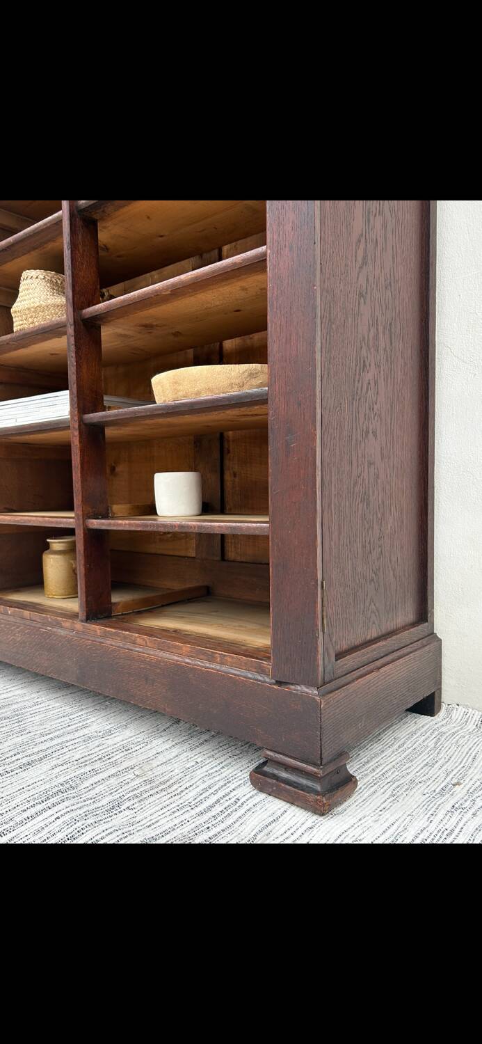 Notary library cabinet