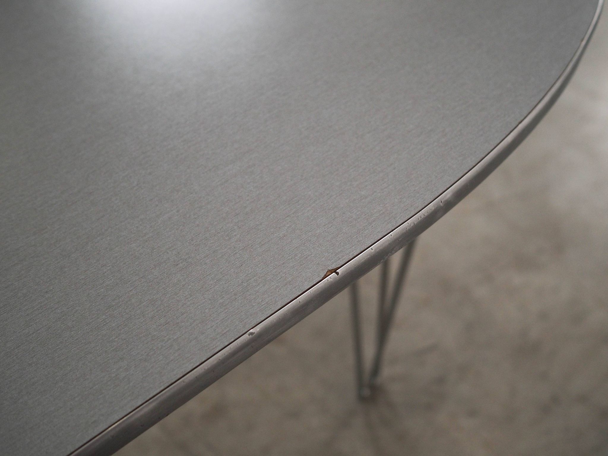 Table, design danois, années 1980, fabriqué au Danemark
