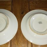 Set of two small presentation dishes on feet Oeillet Creil et Montereau