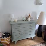Vintage chest of drawers