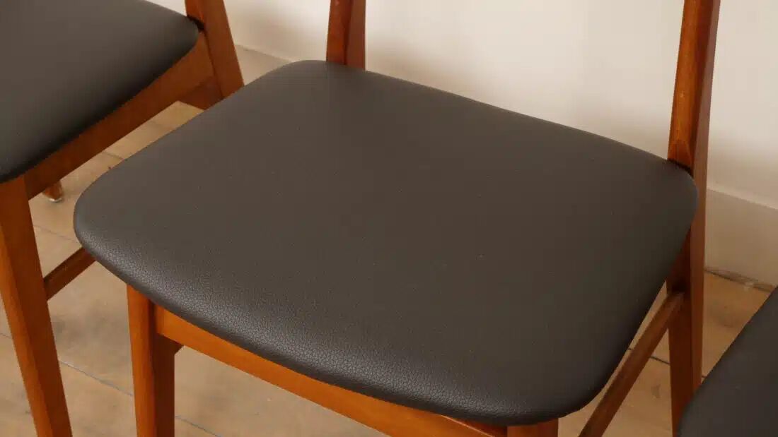 4 x dining chairs | Farstrup | Model 210 | Restored
