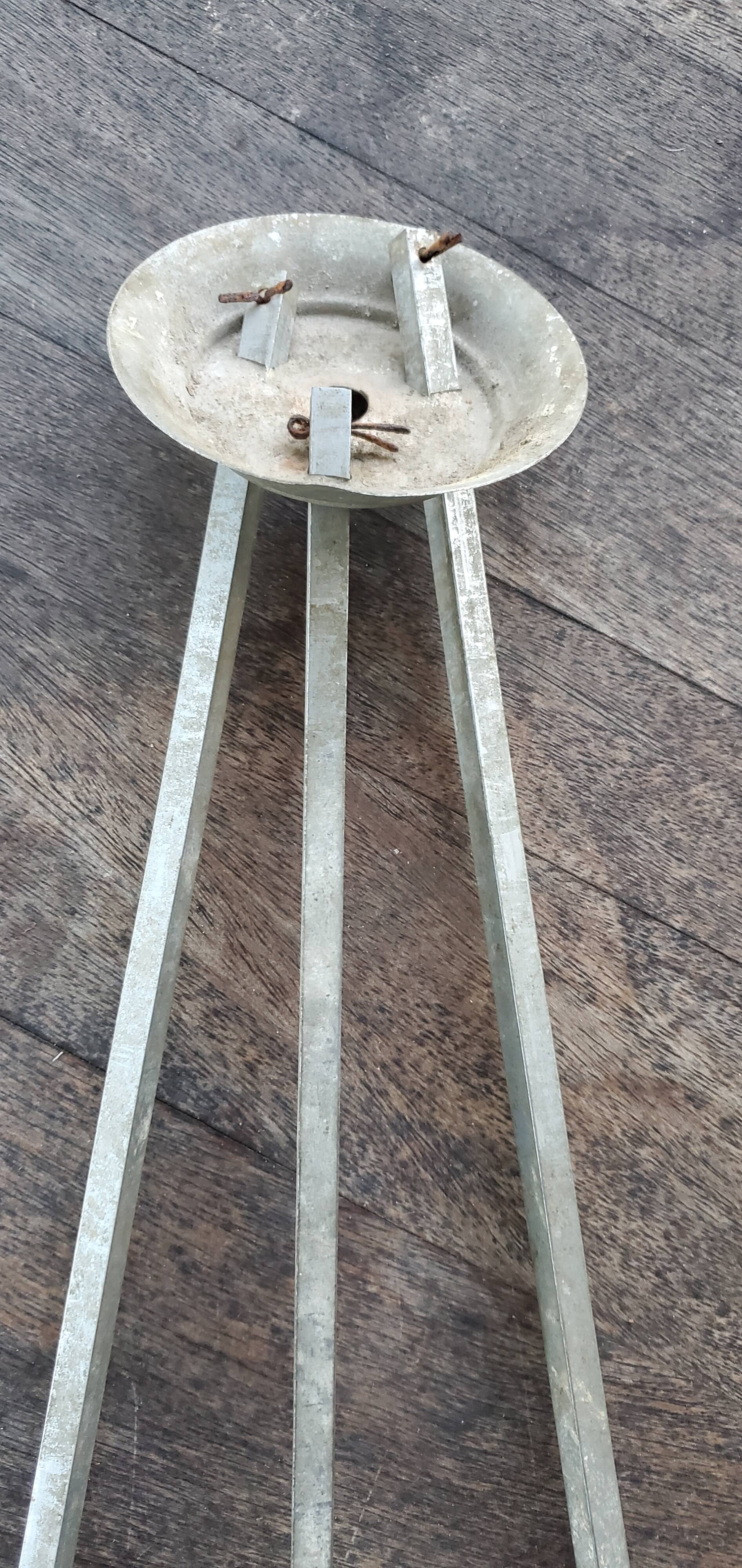 Suspension basin marguerite art deco