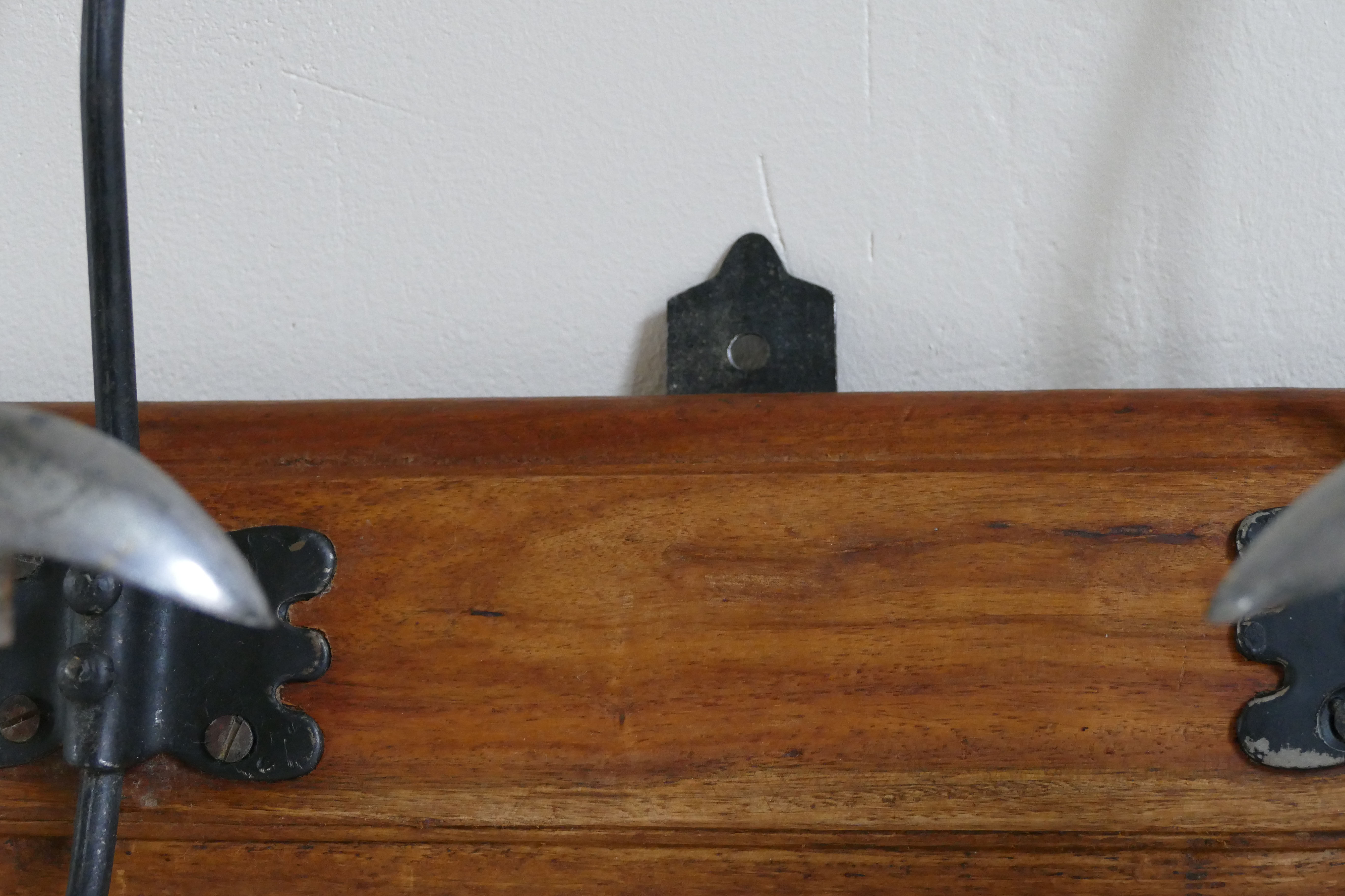 Vintage wood and metal patère