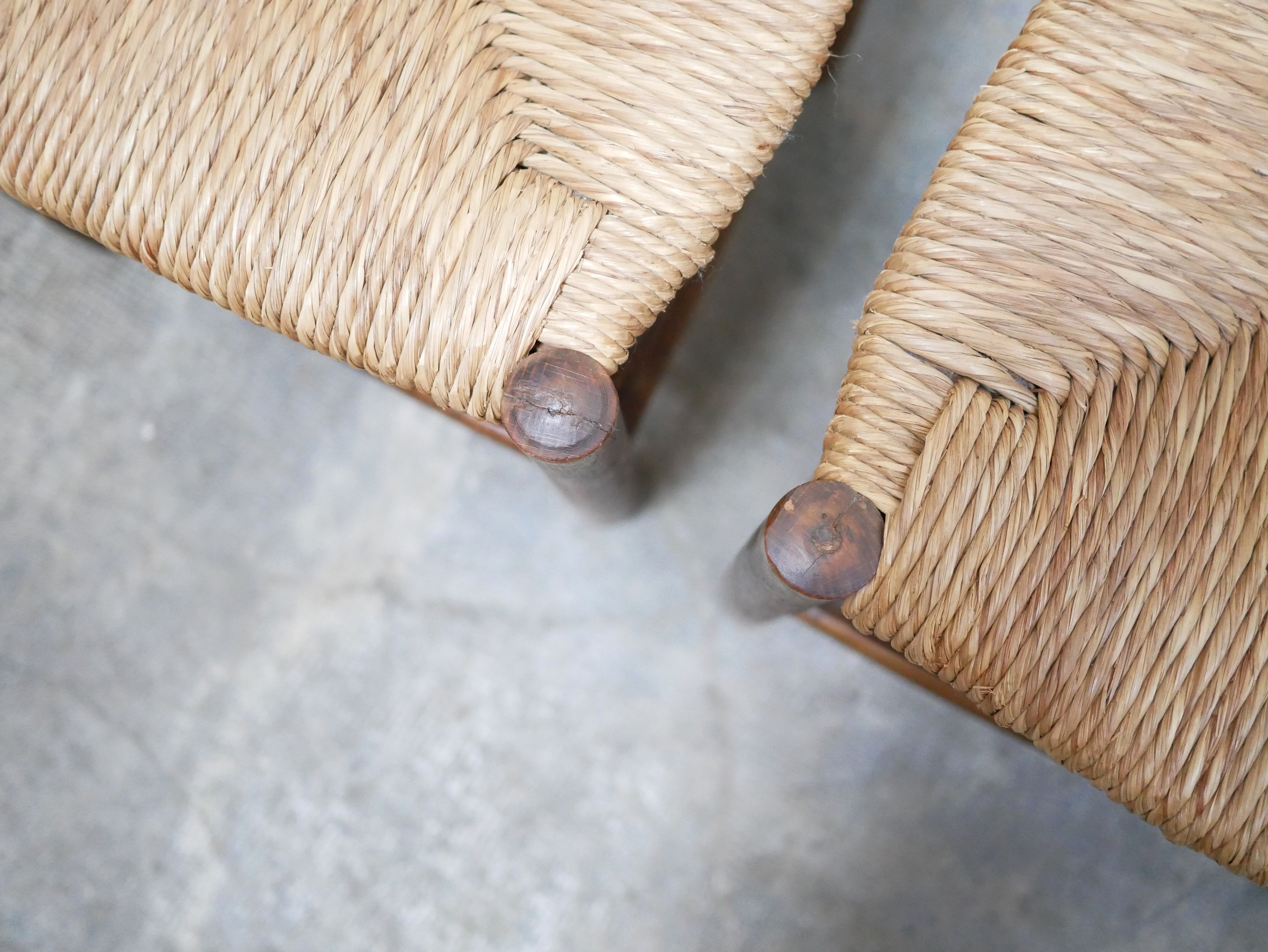 Chaise campagne paillée ancienne en bois