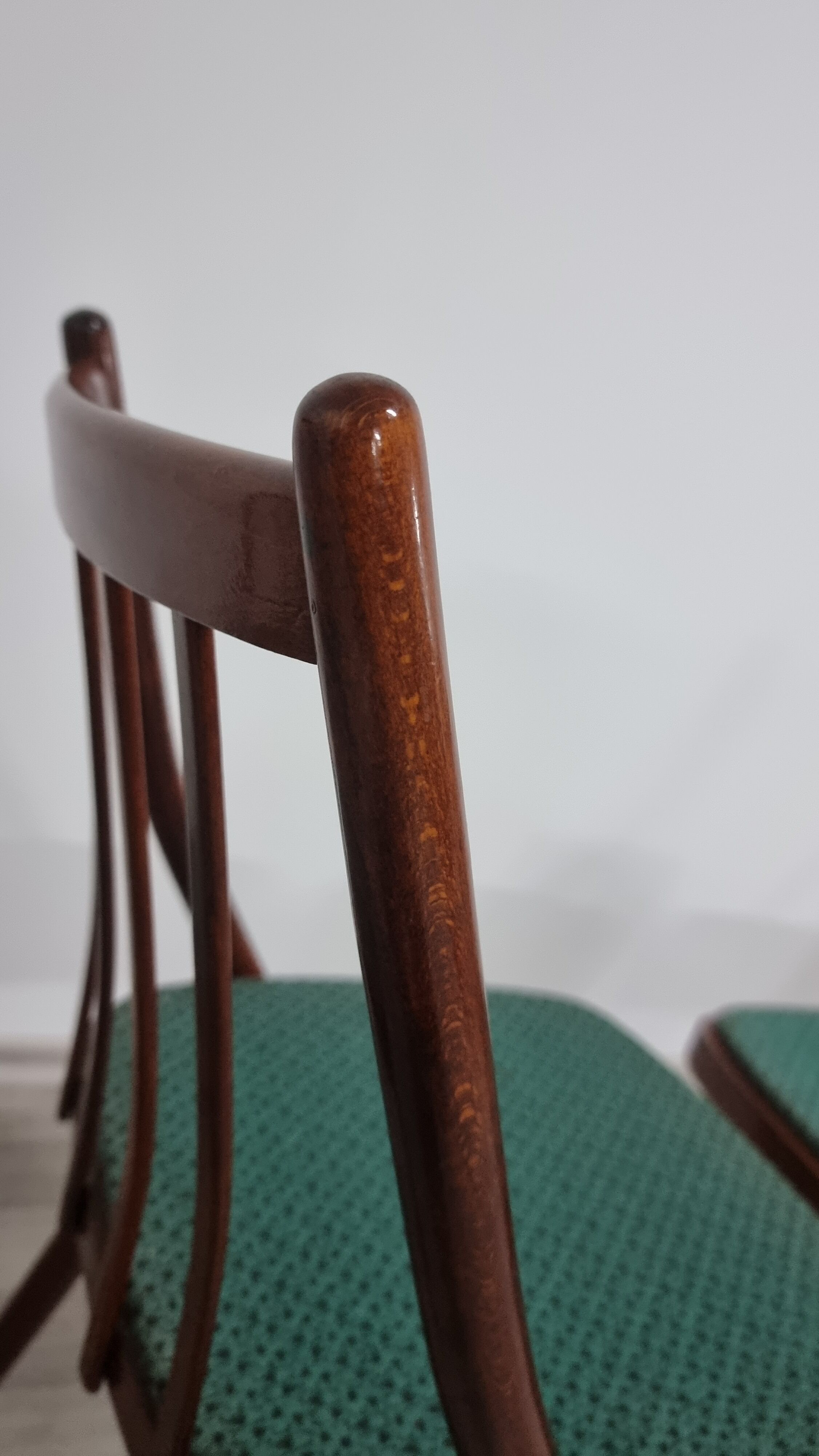 Chairs by Antonín Šuman for Ton, Set of 4