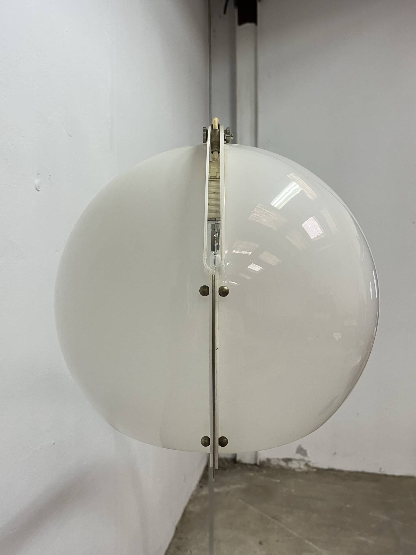 Arc floor lamp Guzzini 1970s
