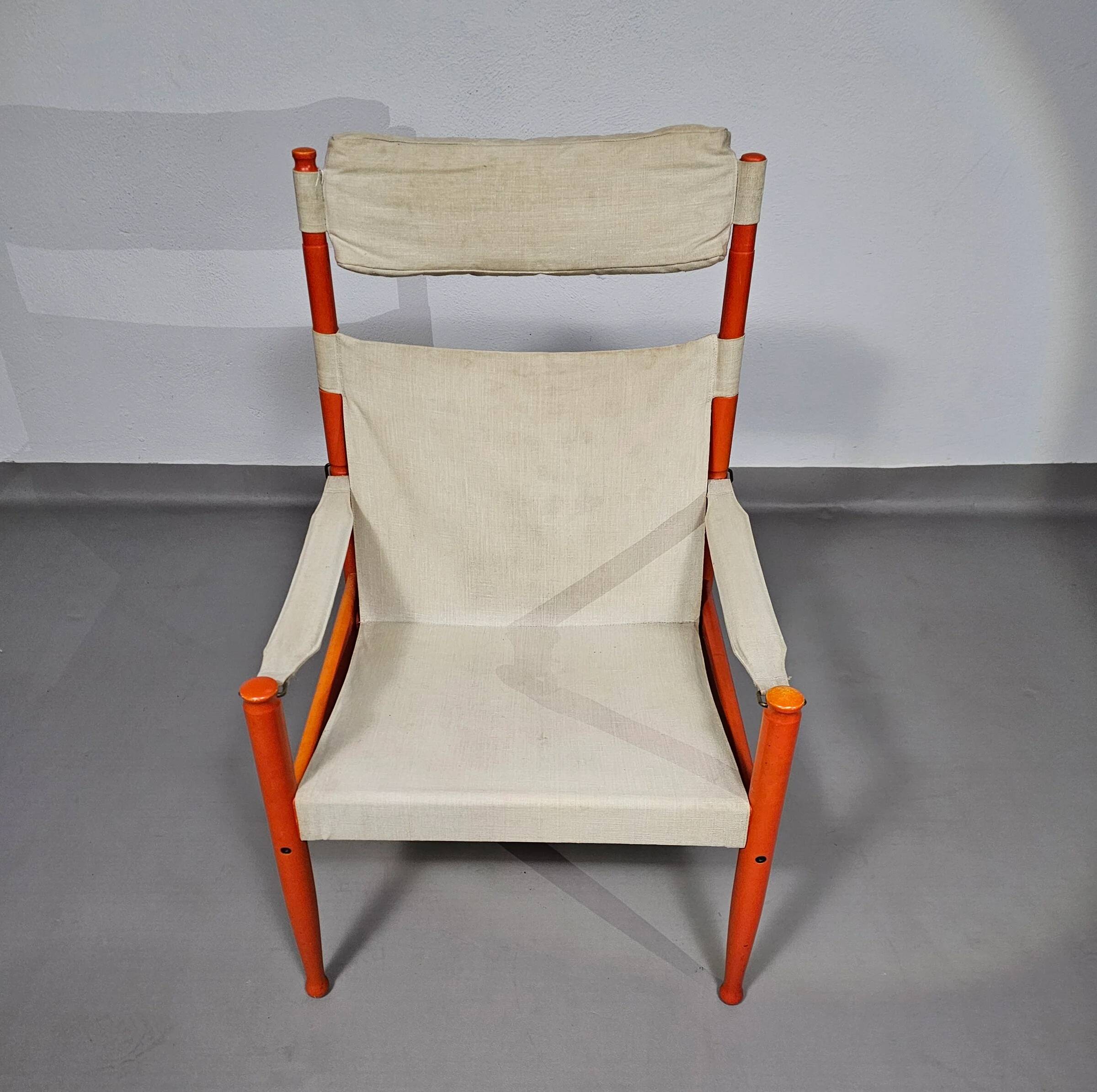 Safari lounge chair, model 30, designed by Erik Worts and manufactured by Niels Eilersen, Denmark 1960.