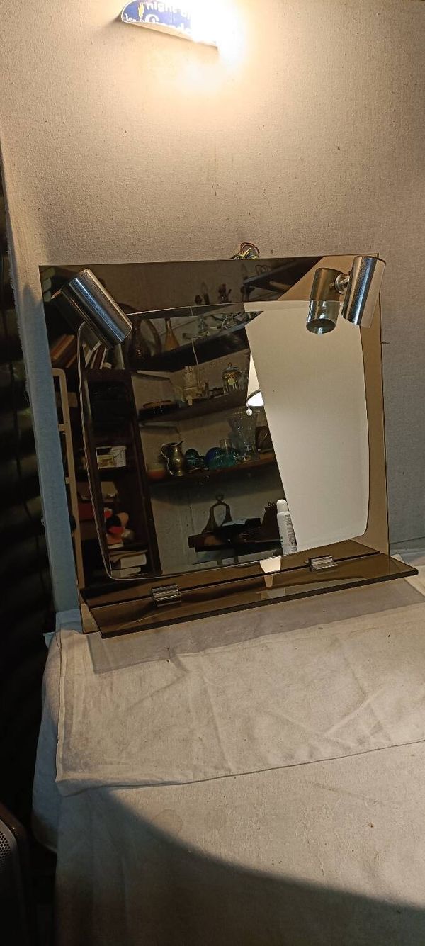 Glace salle de bain vintage