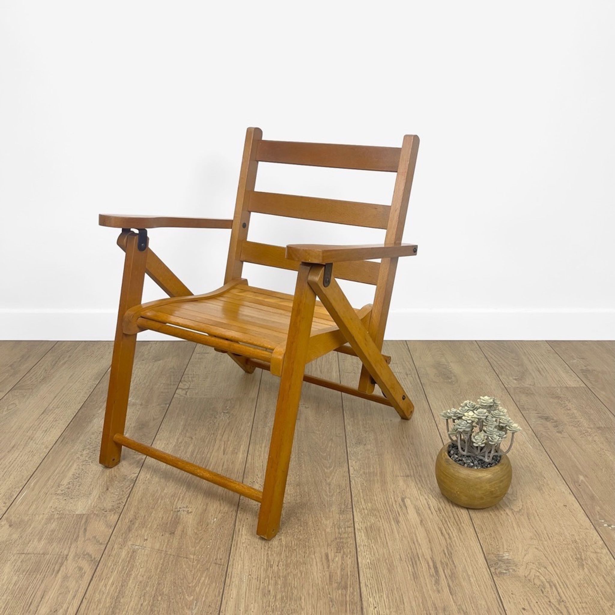 Fauteuil pliable en bois pour enfant années 60