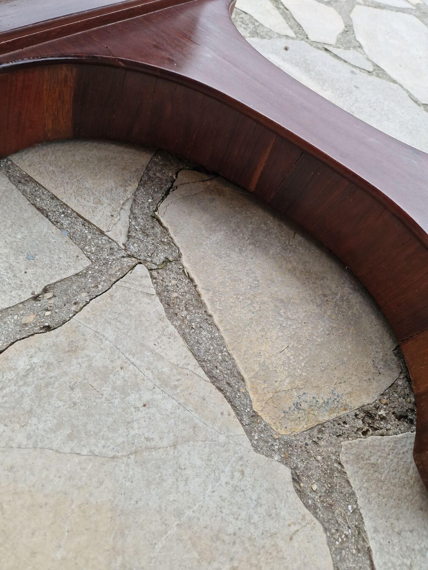 Table à Ouvrage d'époque Restauration En Acajou