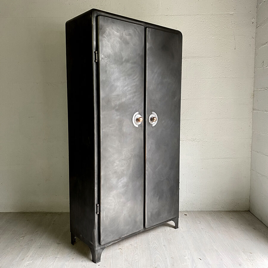 Armoire industrielle vintage 1950