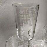Set of 4 glass water glasses engraved years 50-60