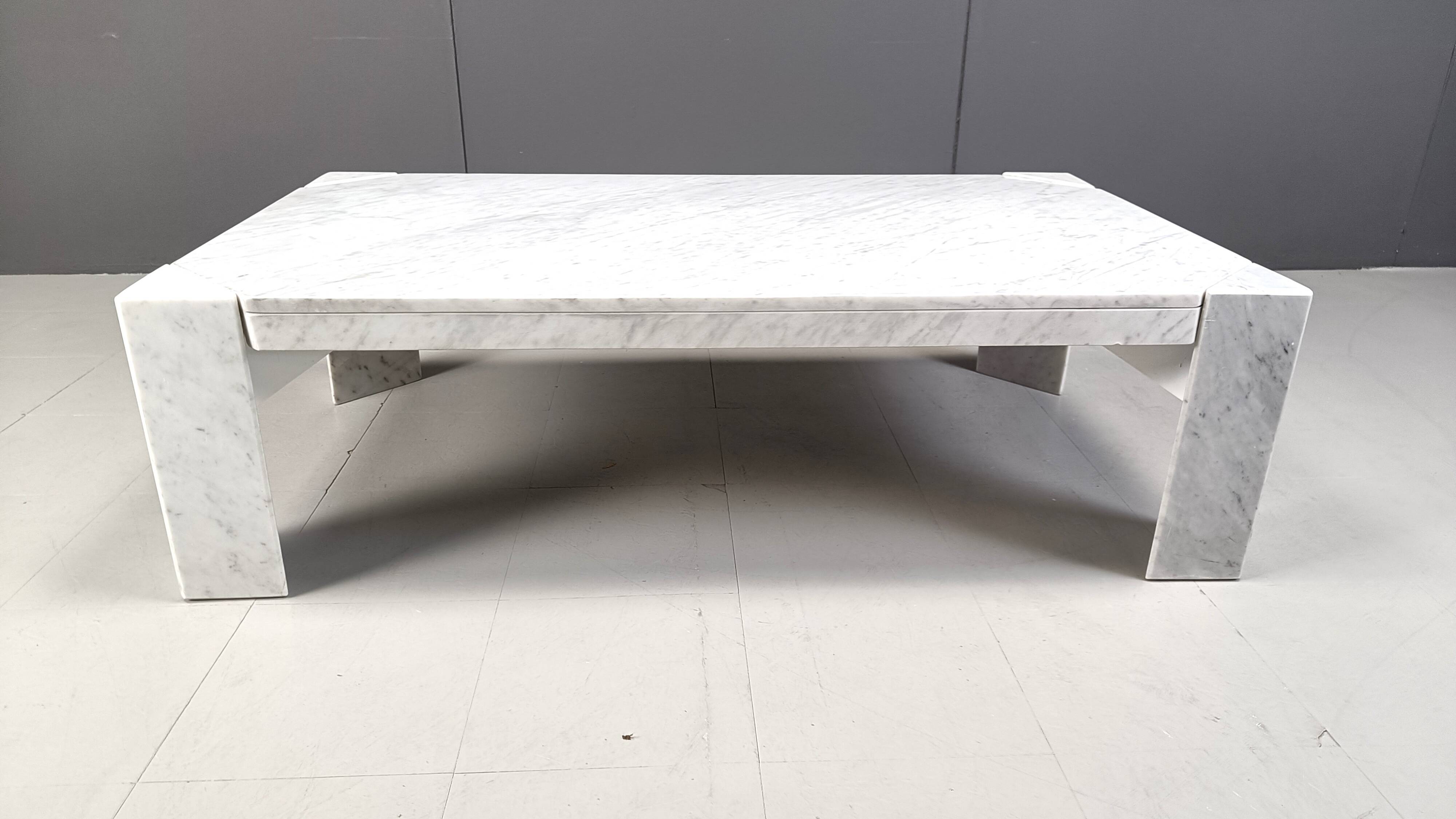 Vintage italian marble coffee table, 1970s