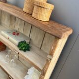 Haut de vaisselier transformé en étagère, en chêne