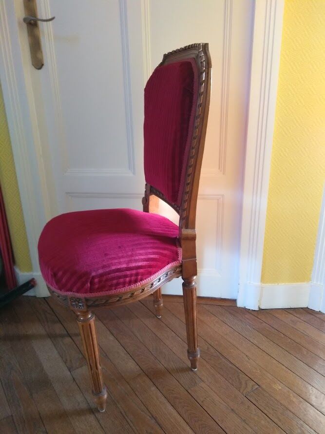 Pair of antique chairs stryle Louis XVI