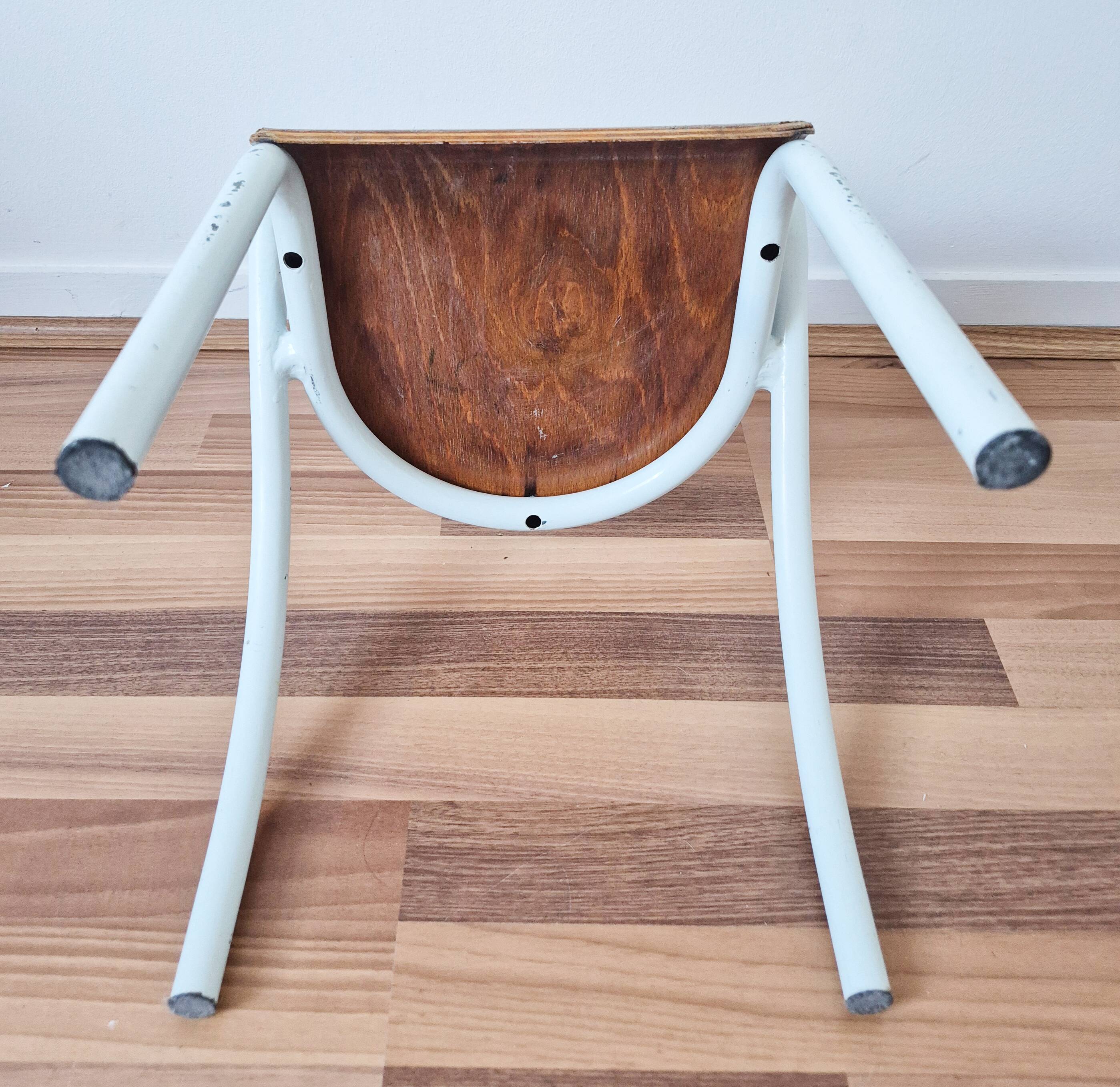 Fauteuil , chaise enfant Mullca 300, vintage, par Jacques Hitier, design 19