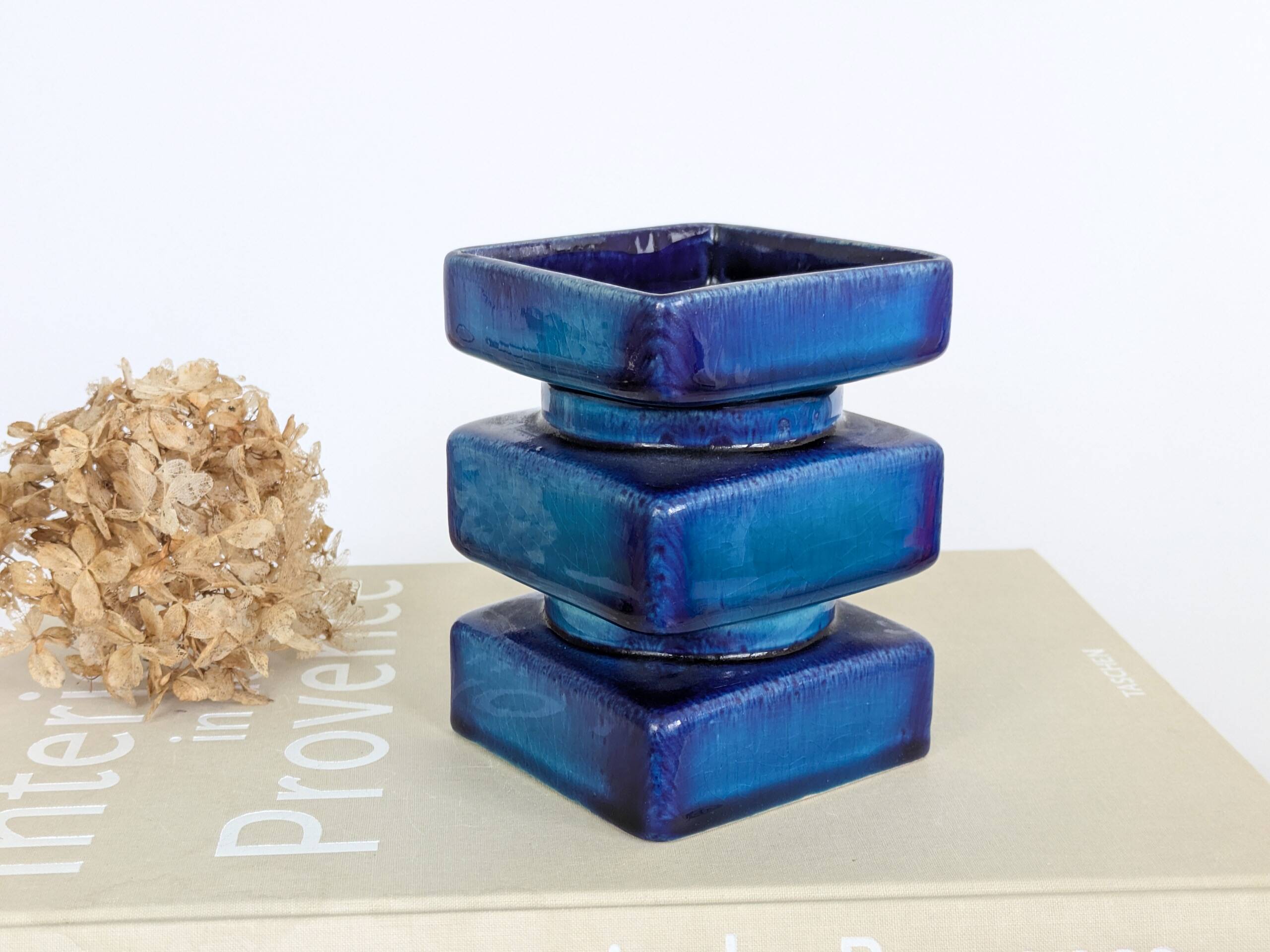 Cari Zalloni vase for Steuler, model 5101, Blue Space Age Ceramic