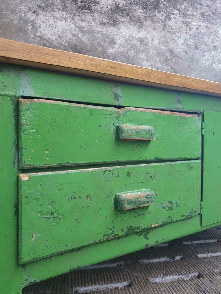 Old workbench industrial