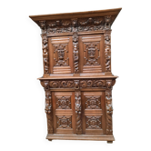 Sideboard with 4 carved doors