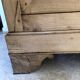 Buffet ancien en noyer blond