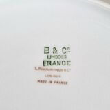 Composition of 6 flat plates in Limoges porcelain: