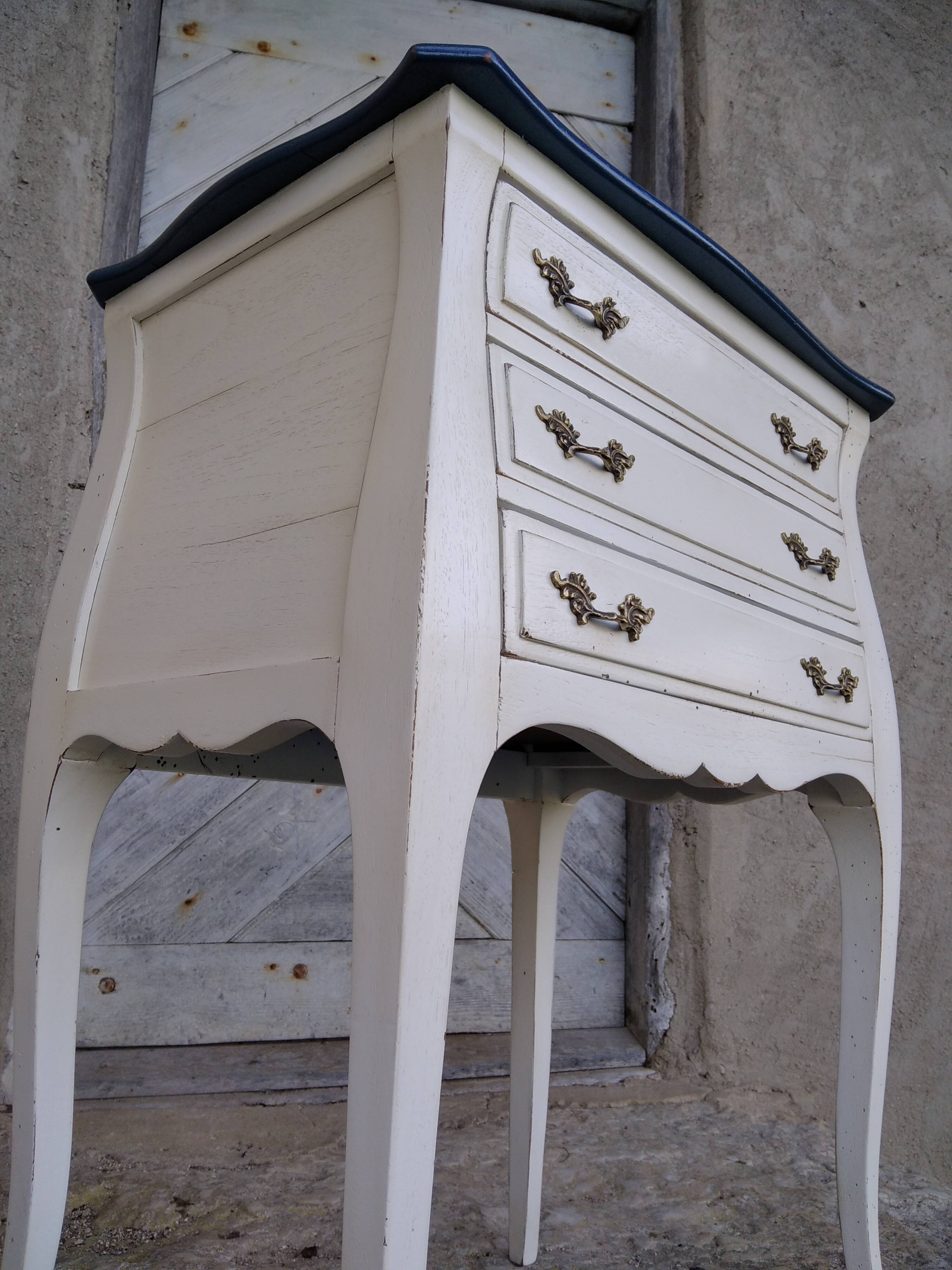 Louis XV three-drawer chest of drawers with white and blue patina