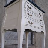 Louis XV three-drawer chest of drawers with white and blue patina