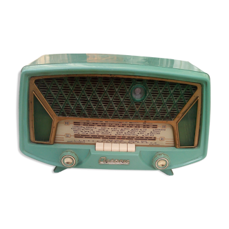 Radio oceanic pirate