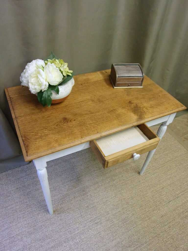 Old desk table in oak tapered white patinated feet
