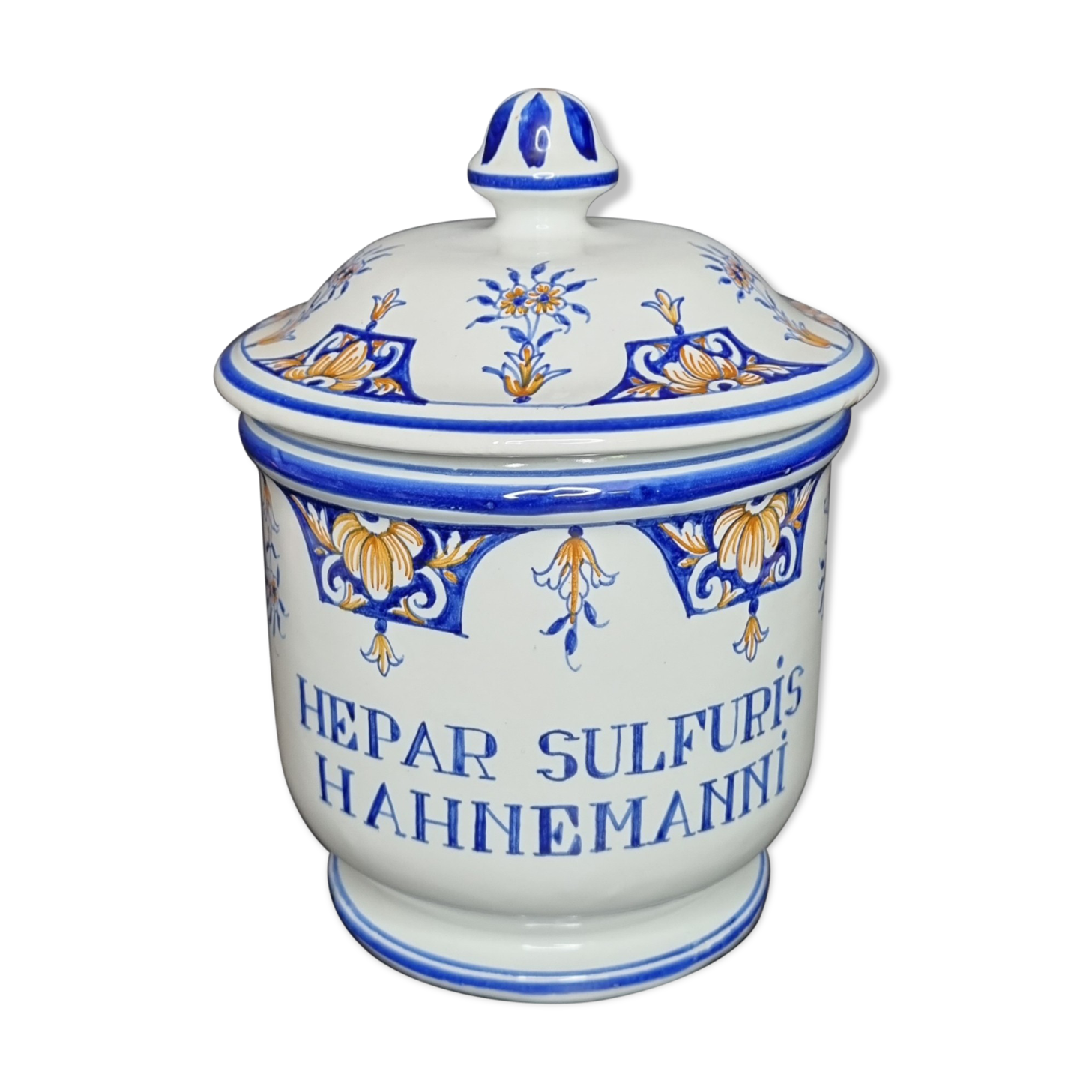 Pharmacy pot in Malicorne earthenware