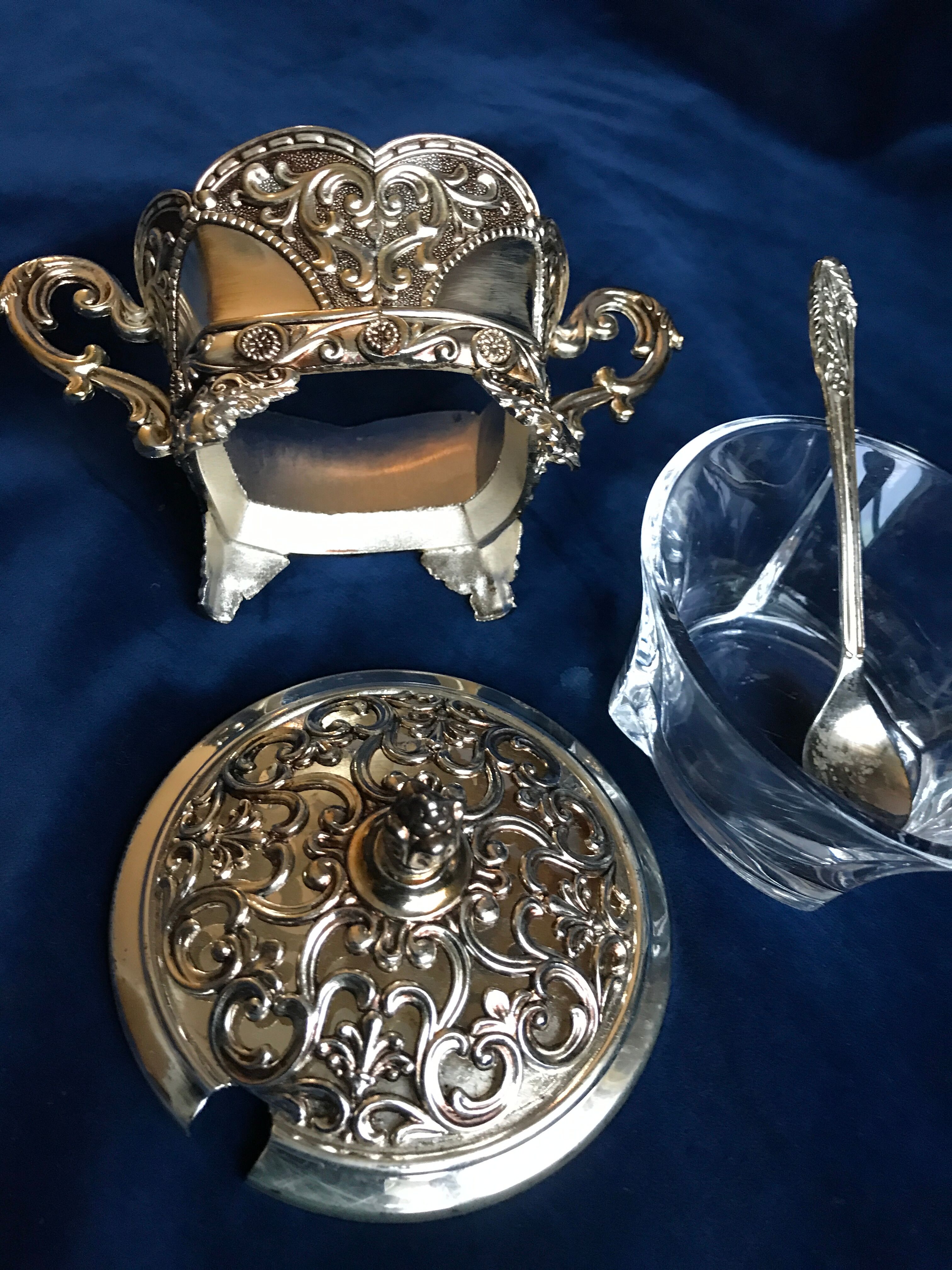 Silver metal sugar box