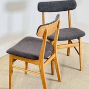 Ensemble de quatre chaises Farstrup danoises en chêne