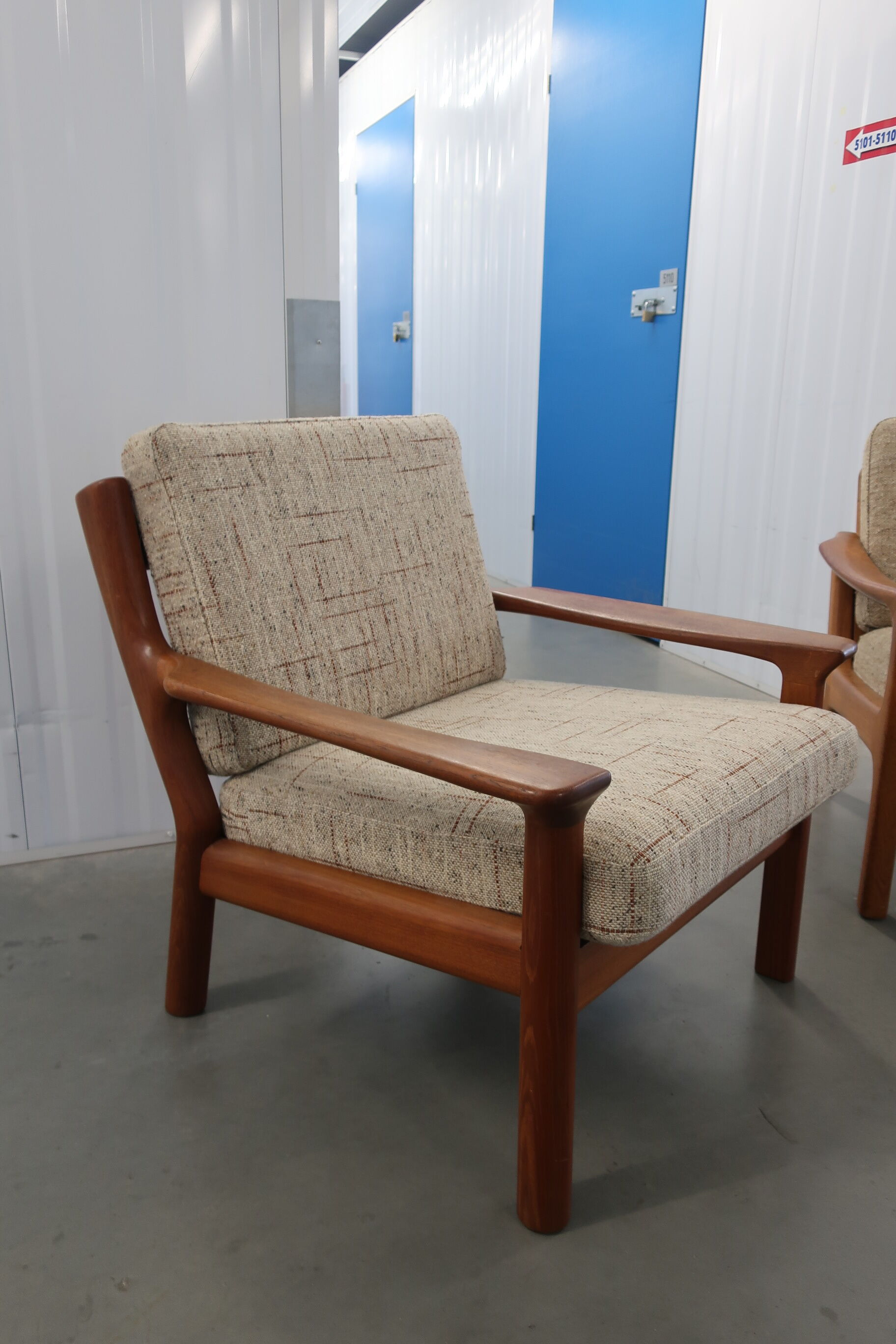 Pair of danish armchairs from the 60s in teak