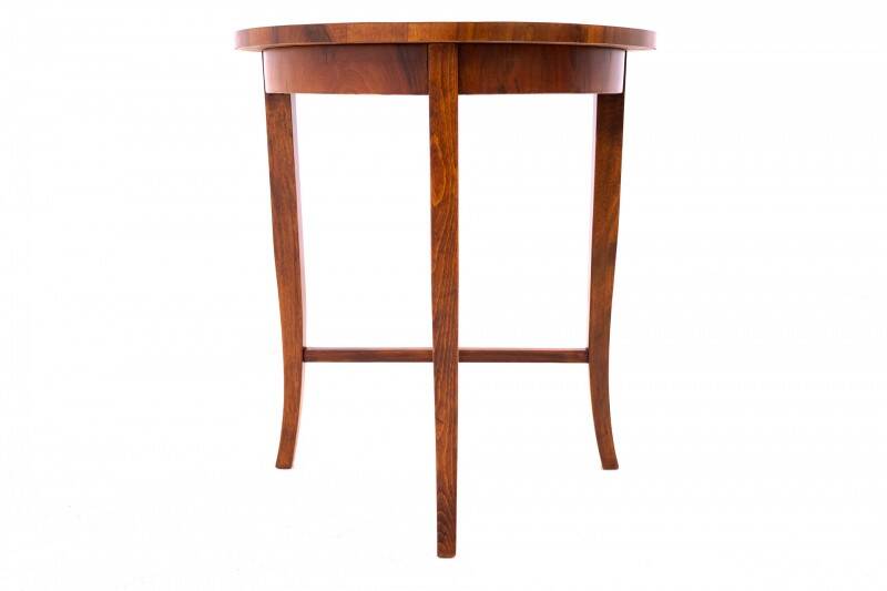 Art Deco round table, Poland, 1940s.