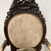 Fauteuil d'apparat richement sculpté Napoléon III