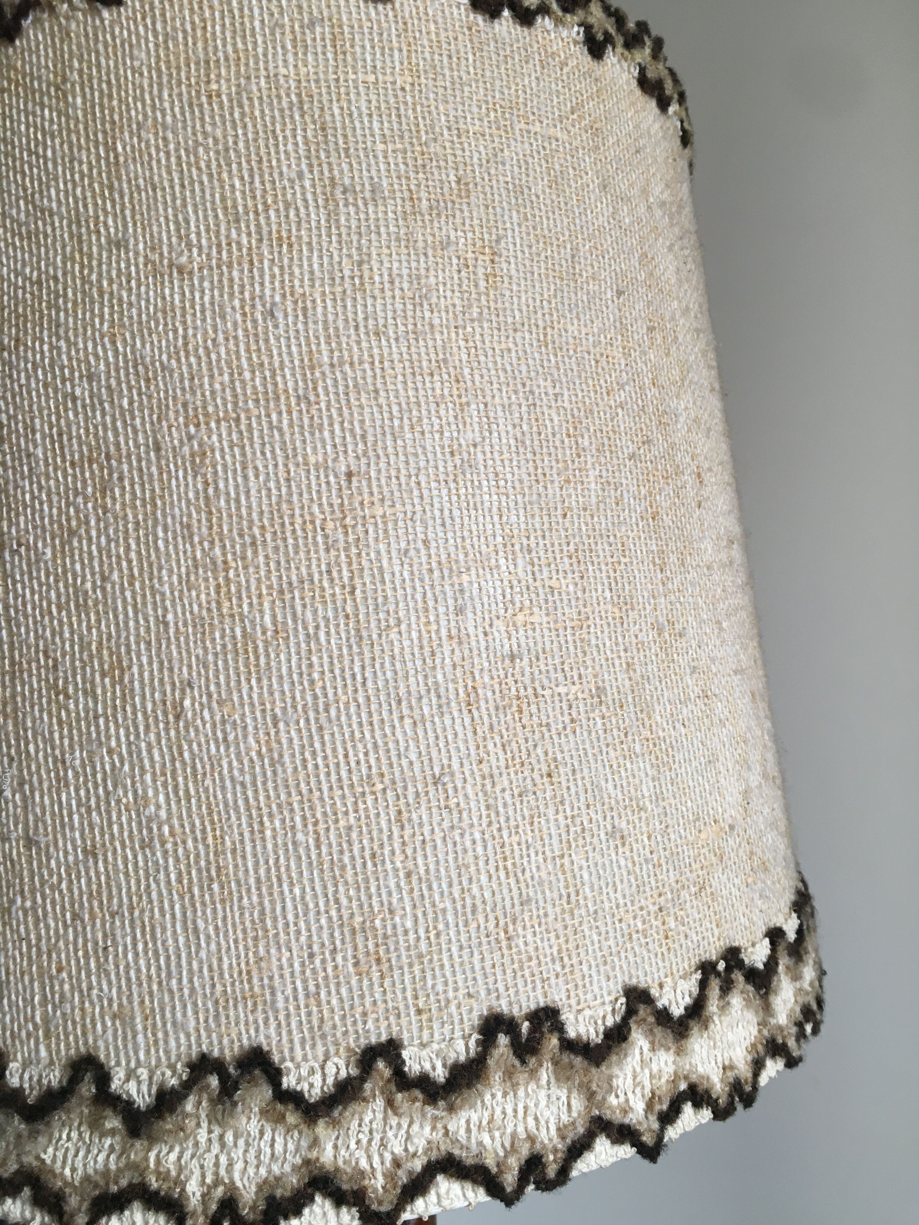 Vintage lamp with vine