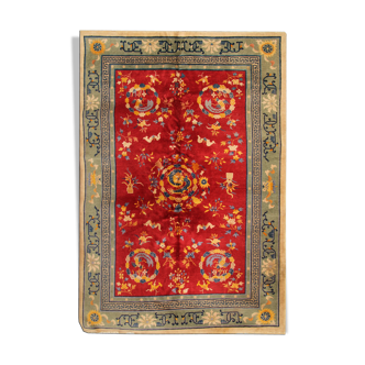 Handwoven Chinese Area Rug 182x270cm