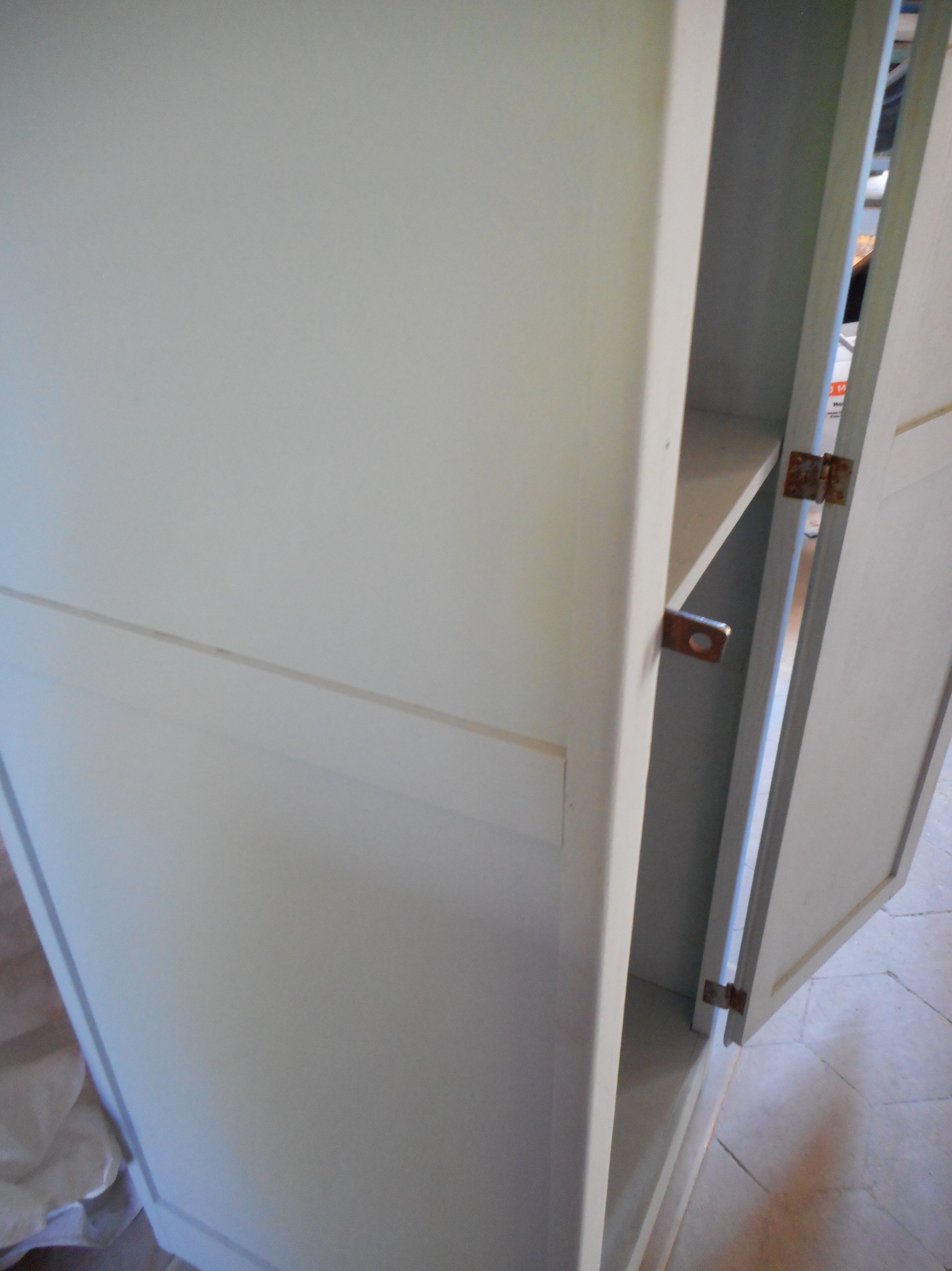 Wardrobe / dressing room of boarding school