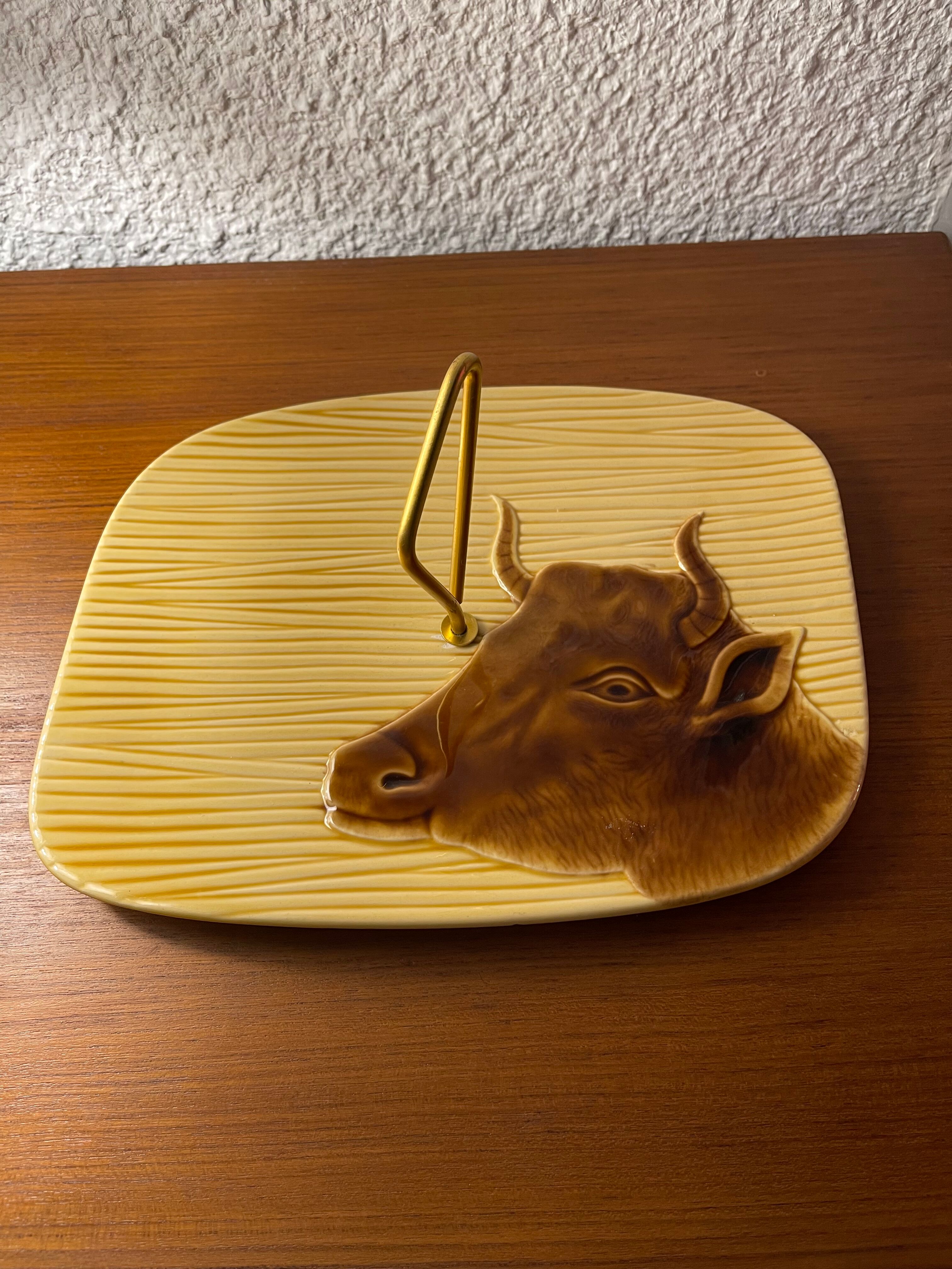 Cheese platter Vallauris bull decoration
