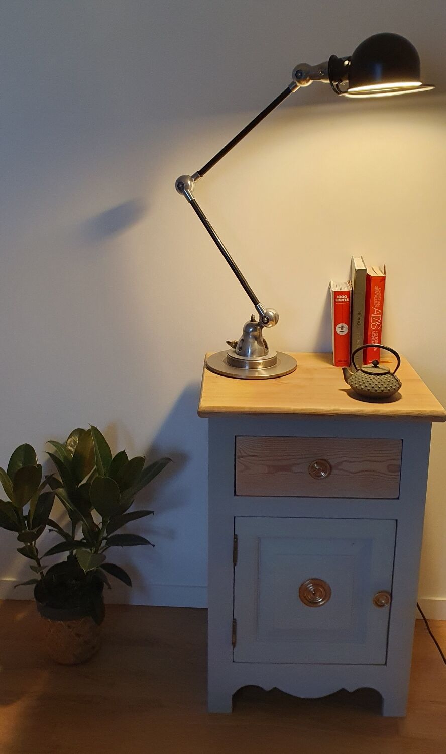 Jielde lamp