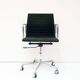 Chaise de bureau Charles & Ray Eames mod. EA117 production ICF, années 1970