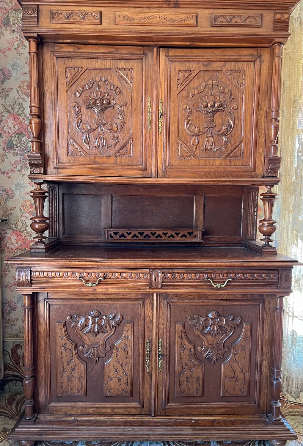 Meuble en chêne Henri II