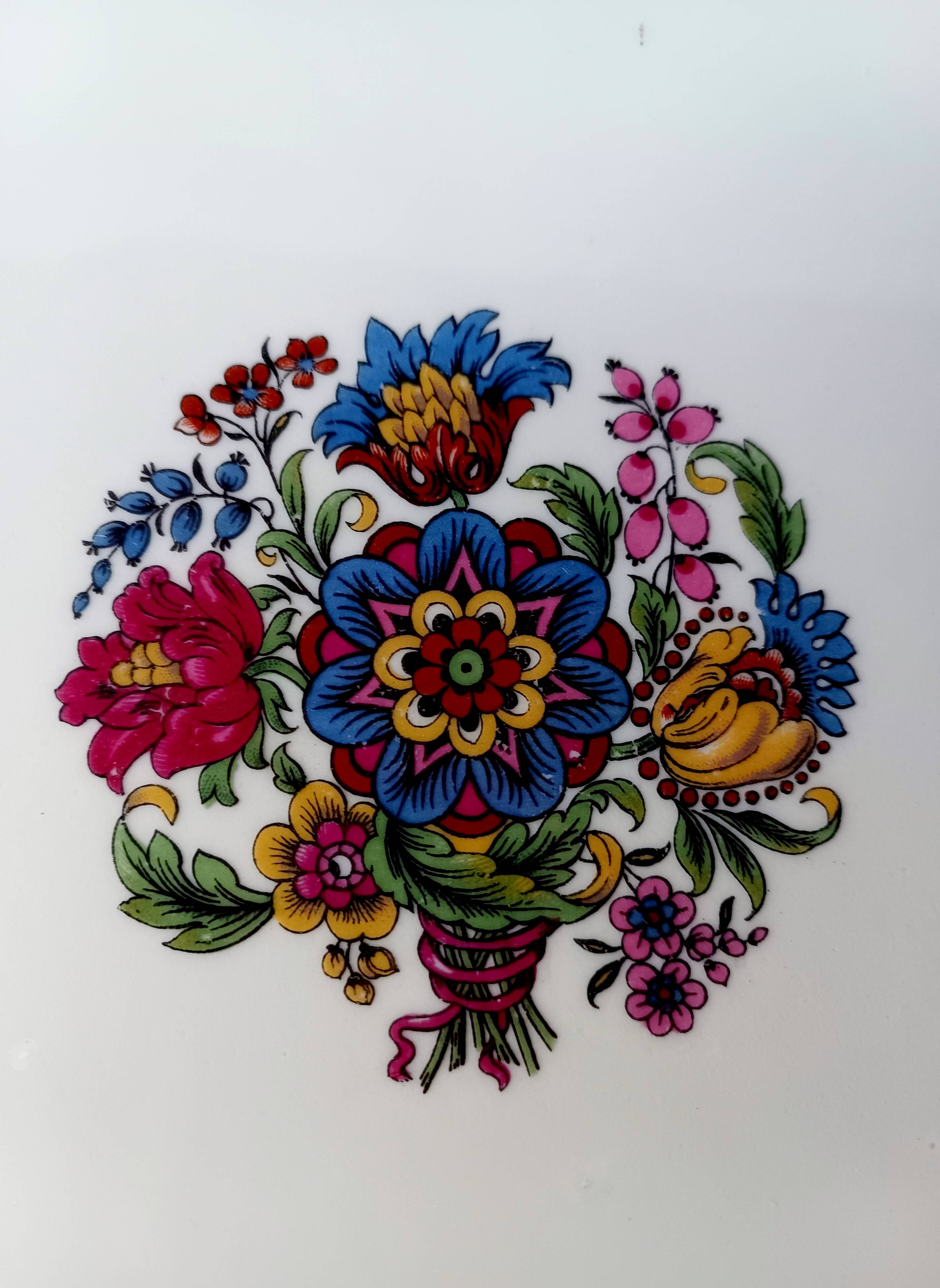 Limoges porcelain tray with floral bouquet motifs, early 20th century