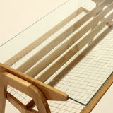 Oak table with webbing